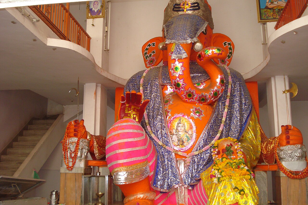 Bada Ganpati temple